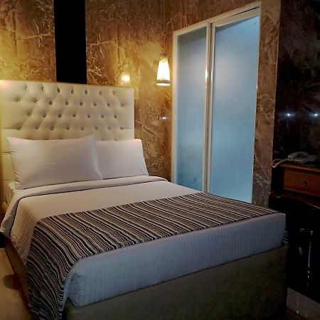 Belgian Suites Manila Eksteriør bilde