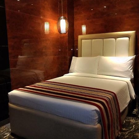Belgian Suites Manila Eksteriør bilde