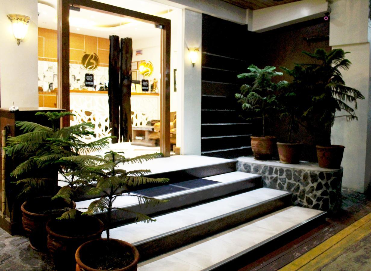 Belgian Suites Manila Eksteriør bilde