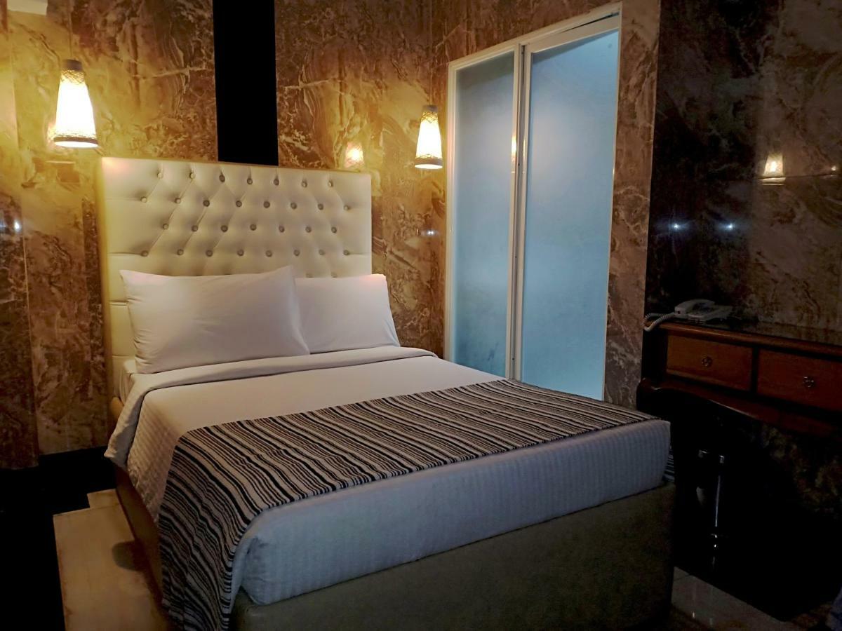 Belgian Suites Manila Eksteriør bilde